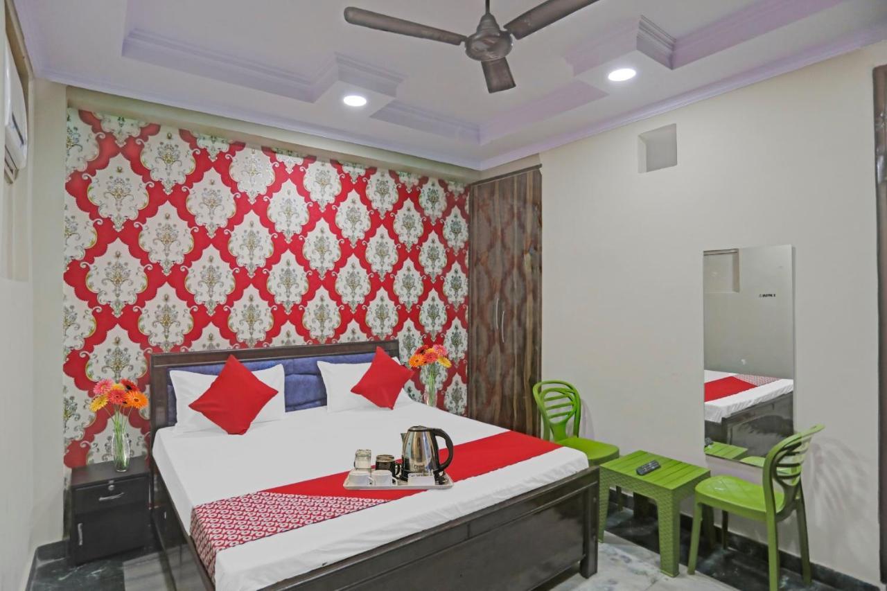 Super Hotel O Metro Inn Near Worlds Of Wonder Kalkaji Devi Экстерьер фото