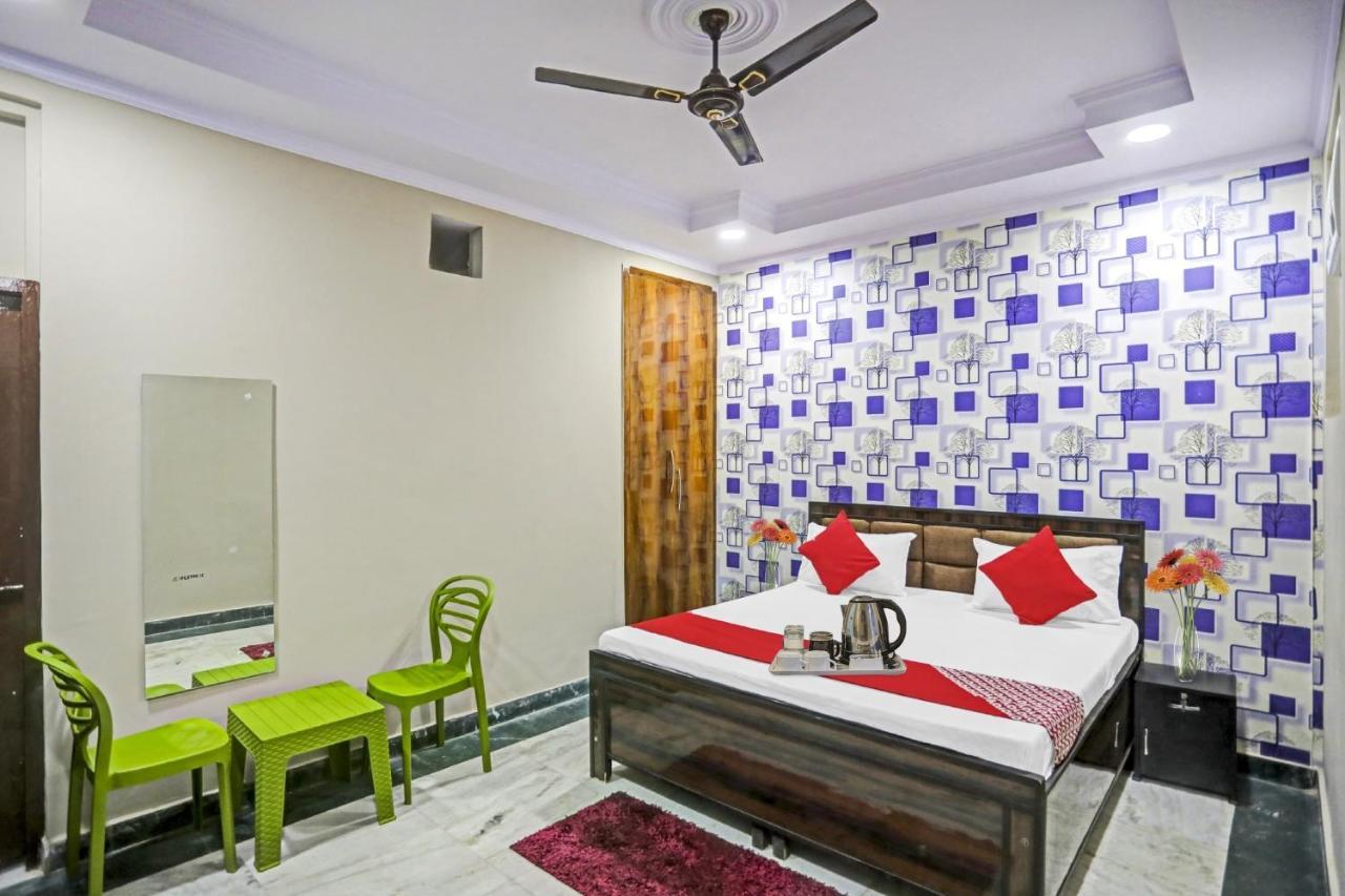 Super Hotel O Metro Inn Near Worlds Of Wonder Kalkaji Devi Экстерьер фото