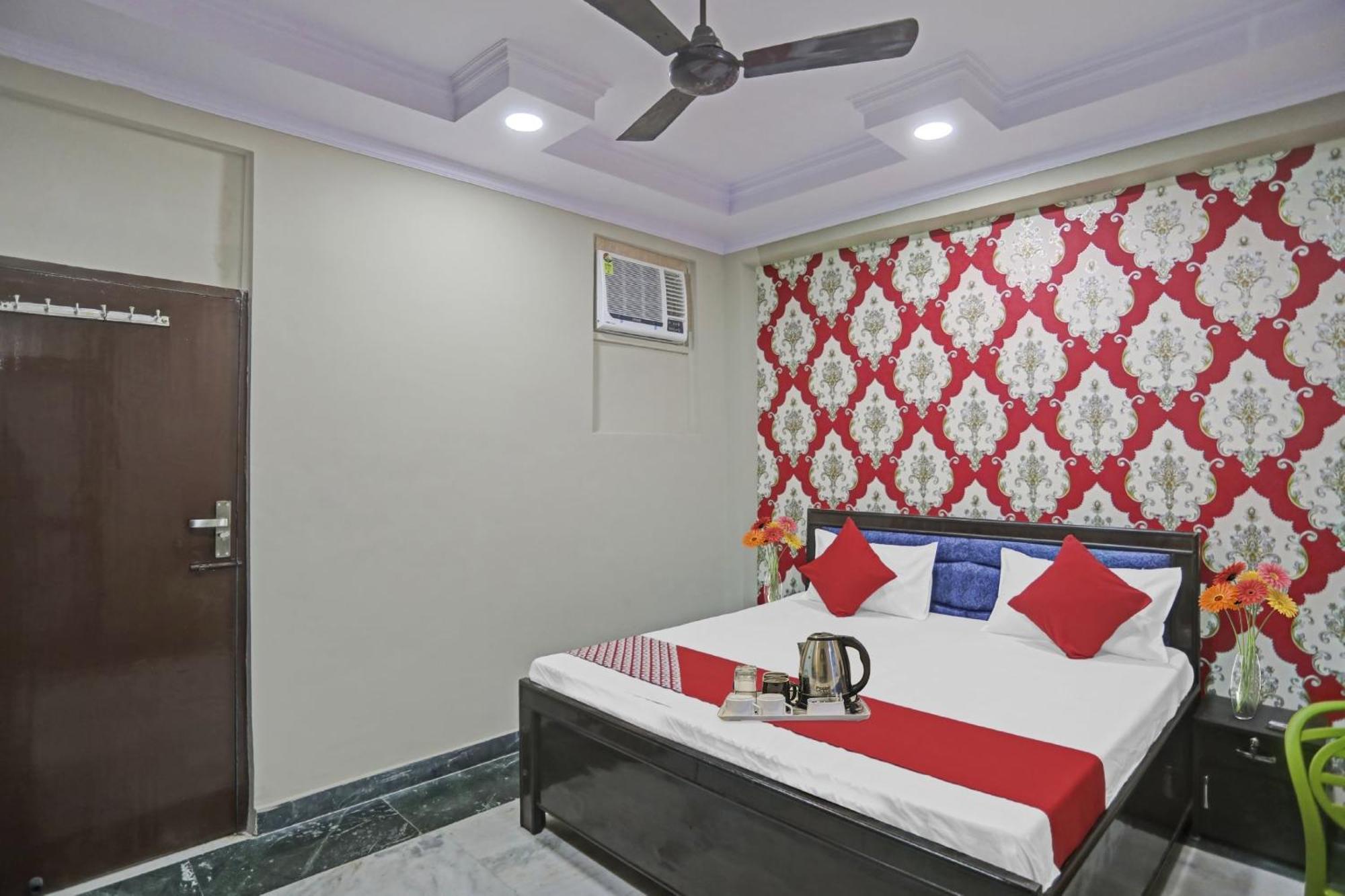 Super Hotel O Metro Inn Near Worlds Of Wonder Kalkaji Devi Экстерьер фото