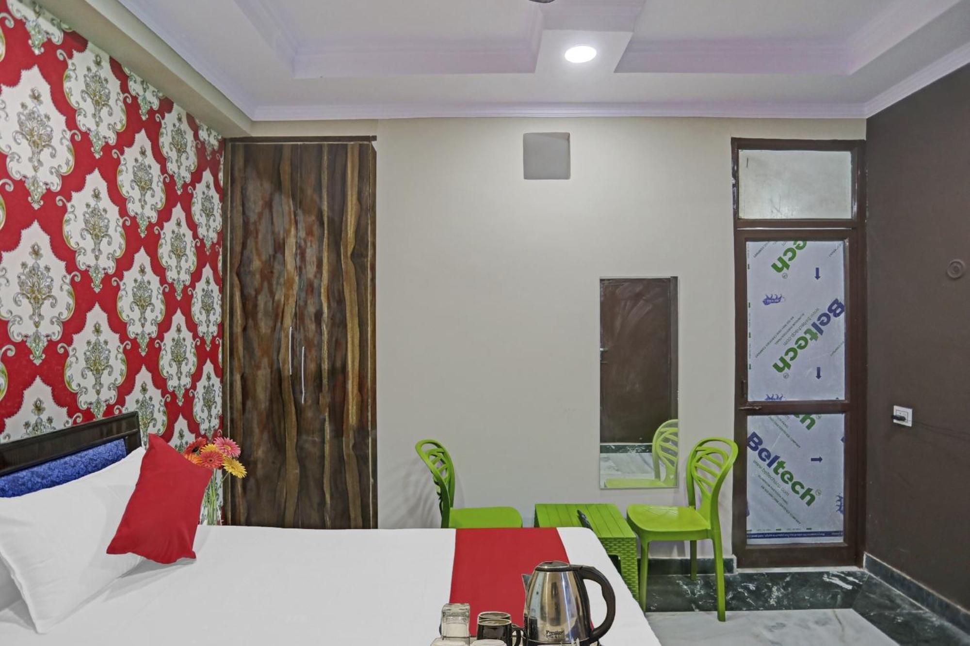 Super Hotel O Metro Inn Near Worlds Of Wonder Kalkaji Devi Экстерьер фото